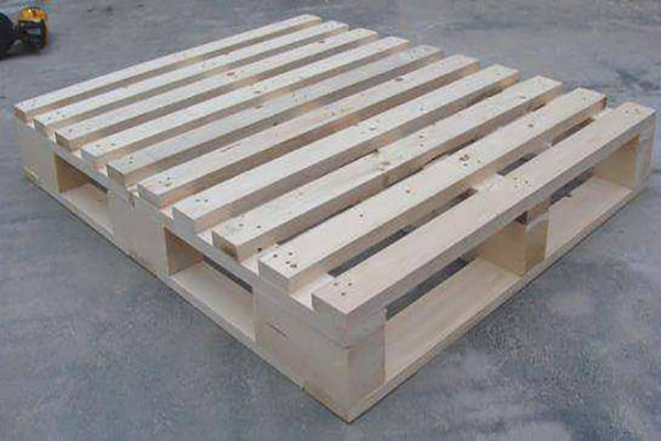 山東木托盤(pán)廠家